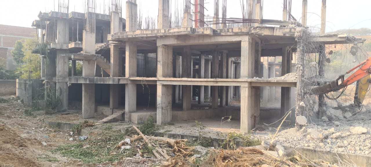 On-Site Dismantling — JAI MATA DI